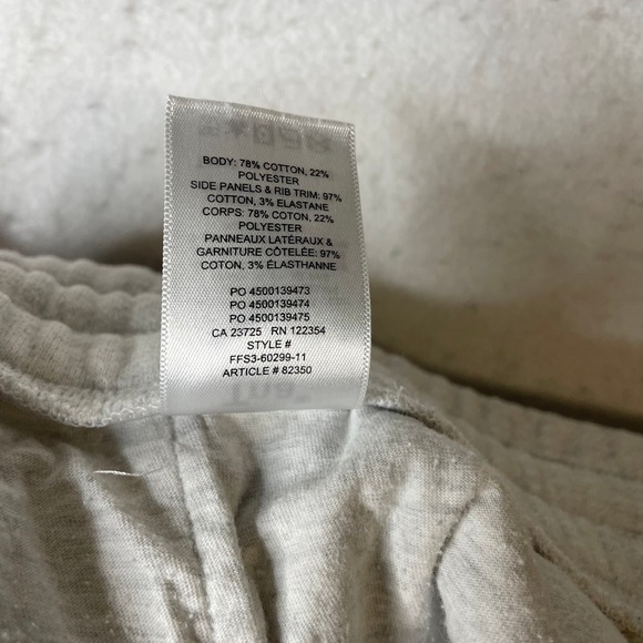 Tna Aritzia CozyAF Fleece Shorts Heather Light Grey Large 82350 - Picture 6 of 8